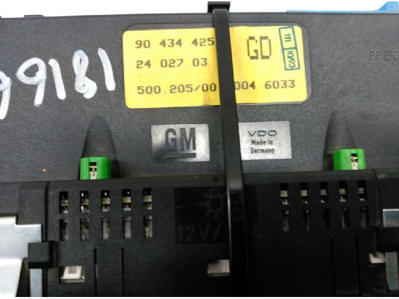 Recambio de pantalla multifuncion para opel astra f berlina california referencia OEM IAM   