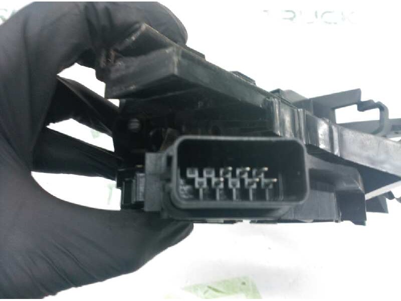 Recambio de cerradura puerta delantera derecha para ford focus berlina (cap) ambiente (d) referencia OEM IAM 3M5AR21812AM  