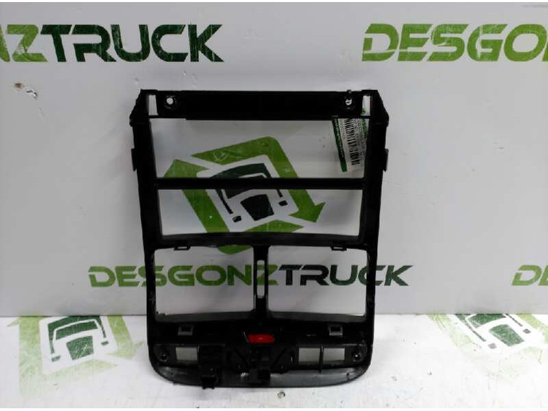 Recambio de guarnecidos consola de mandos para peugeot 307 (s1) xr clim referencia OEM IAM   