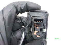 Recambio de mando elevalunas delantero derecho para opel meriva 1.6 cat (z 16 se / l55) referencia OEM IAM    2