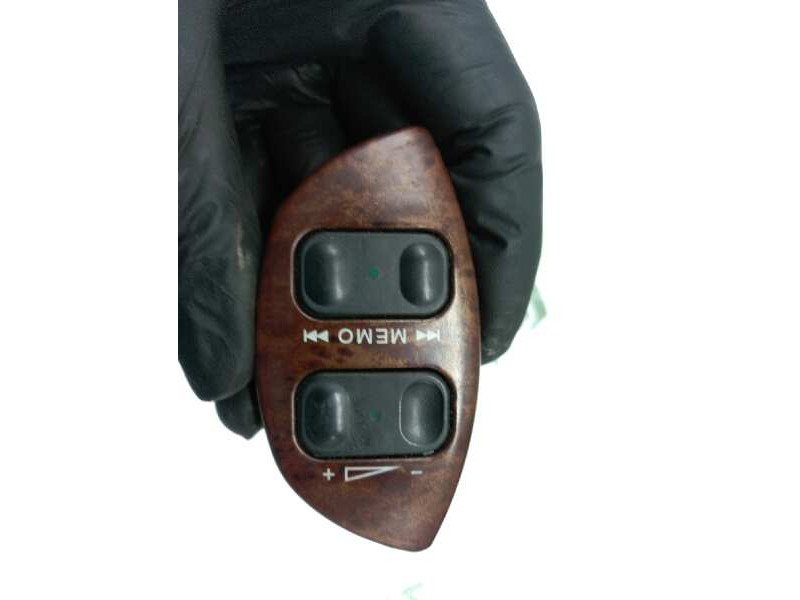 Recambio de mando radio para citroen xsara berlina 1.6 seduction referencia OEM IAM   