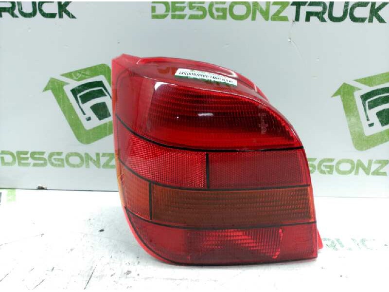 Recambio de piloto trasero izquierdo para ford fiesta berl./courier 1.6 16v cat referencia OEM IAM A2810881  