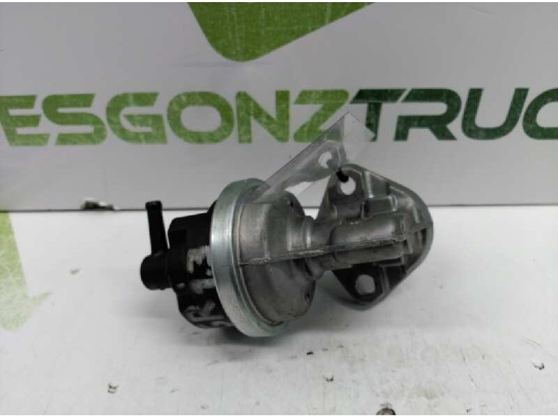 Recambio de bomba combustible para peugeot 205 berlina 1.4 mito referencia OEM IAM   