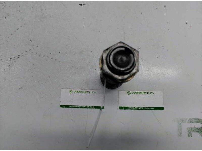 Recambio de buje trasero izquierdo para citroen xsara berlina 1.9 td x referencia OEM IAM   