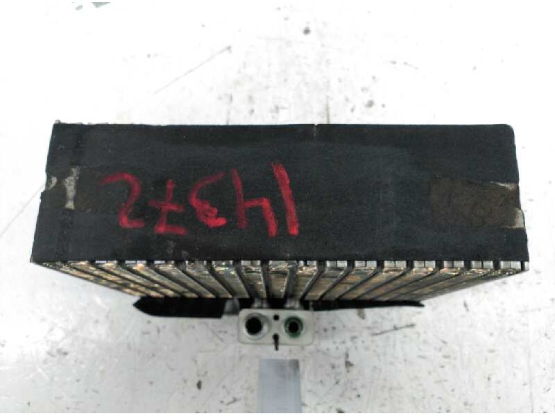 Recambio de radiador calefaccion / aire acondicionado para volkswagen polo berlina (6n2) 1.9 sdi referencia OEM IAM   