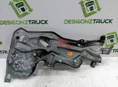 Recambio de elevalunas trasero derecho para renault laguna (b56) 1.9 dti referencia OEM IAM 7701367646  