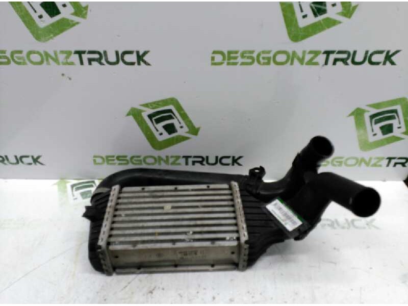 Recambio de intercooler para opel zafira a blue line referencia OEM IAM 1302243 95512979 