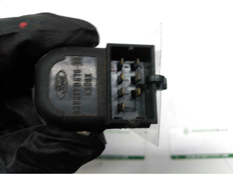 Recambio de mando retrovisor para ford mondeo berlina (ge) ghia referencia OEM IAM 93BG17B676BB  