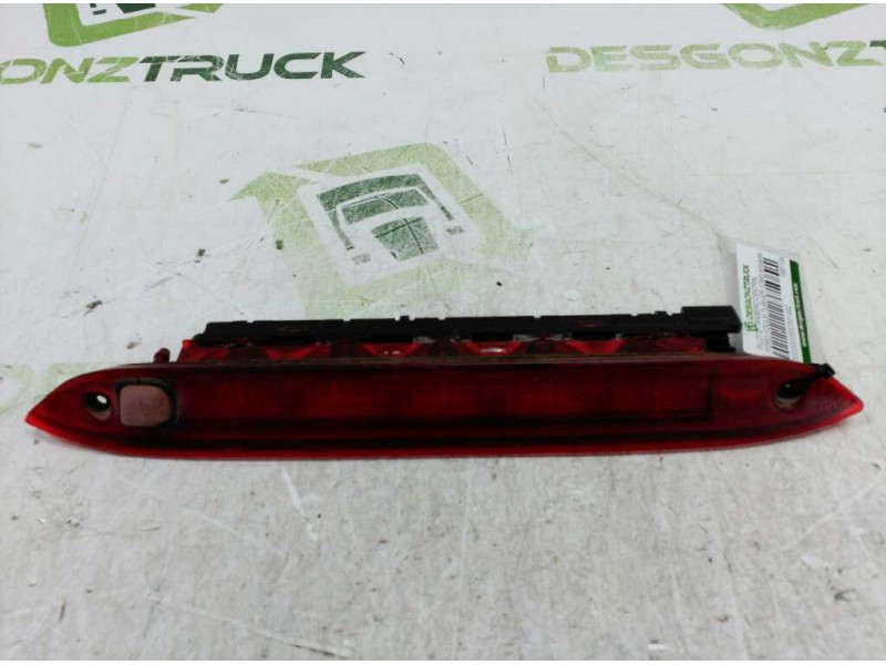 Recambio de luz central de freno para ford focus turnier (cak) ambiente referencia OEM IAM 1M5113A613AA  