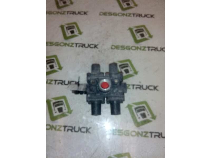 Recambio de valvula aire para mercedes trucks atego 814 (136cv) referencia OEM IAM 9344021100  VALVULA CUADRUPLE PROTECCIO CIRCU
