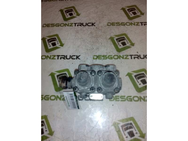Recambio de valvula aire para mercedes trucks atego 814 (136cv) referencia OEM IAM 9344021100  VALVULA CUADRUPLE PROTECCIO CIRCU