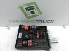 Recambio de caja reles / fusibles para audi a3 (8p) 1.9 tdi ambiente referencia OEM IAM 1K0937548A  
