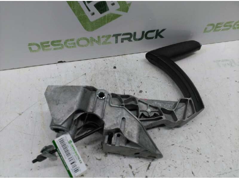 Recambio de palanca freno de mano para audi a3 (8p) 1.9 tdi ambiente referencia OEM IAM 8P0711303C  