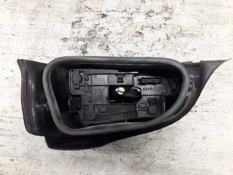 Recambio de piloto trasero izquierdo para citroën saxo 1.4 vsx referencia OEM IAM   