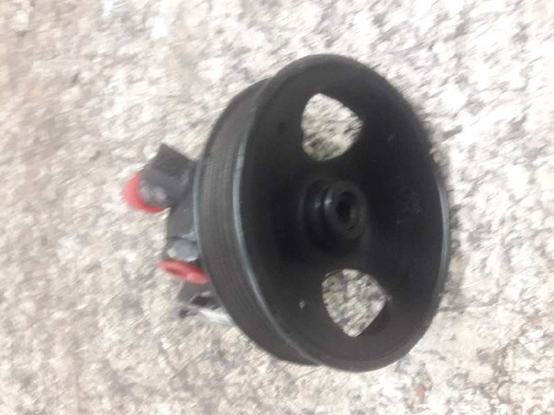 Recambio de bomba servodireccion para volvo serie 460 2.0i referencia OEM IAM 26016947  