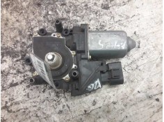 Recambio de motor elevalunas delantero izquierdo para audi a4 avant (b5) 1.6 referencia OEM IAM 113846113 05071902  2