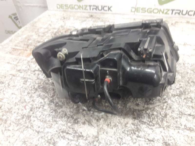 Recambio de faro izquierdo para audi a6 berlina (4b2) 1.9 tdi referencia OEM IAM 15592300  