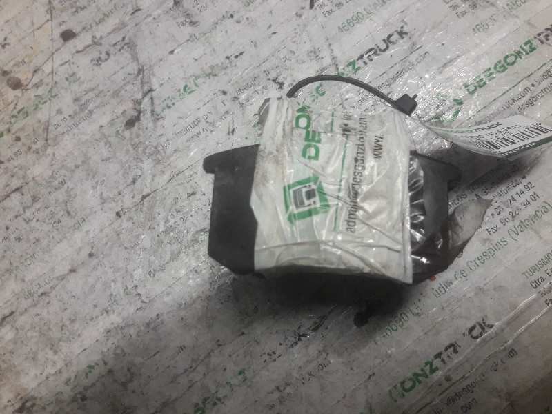Recambio de pastillas de freno traseras para audi a4 berlina (b5) 1.9 tdi referencia OEM IAM   