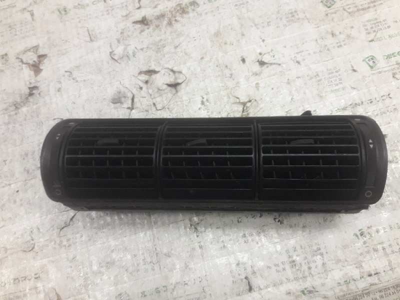 Recambio de difusor calefaccion para audi a4 avant (b5) 1.8 20v turbo referencia OEM IAM 8D0820951  