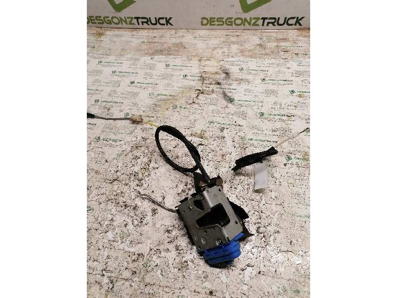 Recambio de cerradura puerta trasera derecha para audi a4 berlina (b5) 1.9 tdi referencia OEM IAM 8D0839016A  