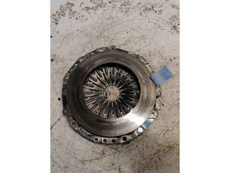 Recambio de maza embrague para audi a4 berlina (b5) 1.9 tdi referencia OEM IAM 028141117  