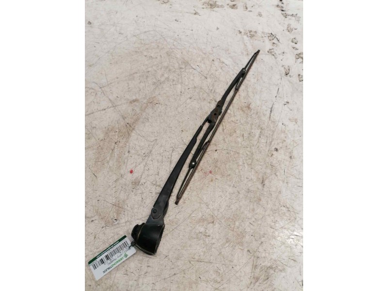 Recambio de brazo limpia trasero para audi a3 (8l) referencia OEM IAM 8D9955407  