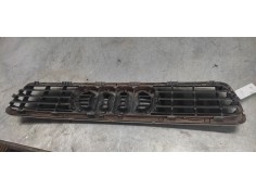Recambio de rejilla delantera central para audi a4 berlina (b5) 1.9 tdi referencia OEM IAM    2
