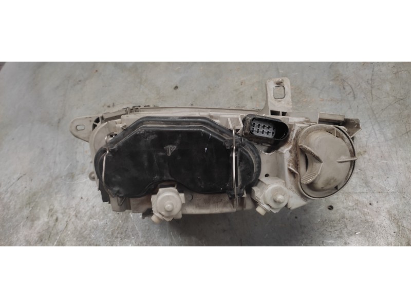 Recambio de faro izquierdo para alfa romeo 147 (190) 1.6 t.spark eco distinctive referencia OEM IAM   