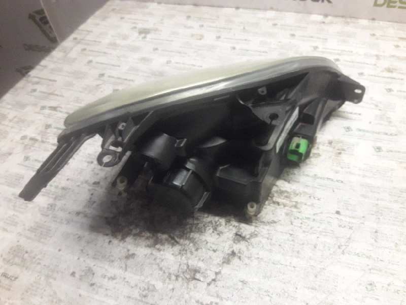 Recambio de faro izquierdo para ford fiesta (cbk) ambiente referencia OEM IAM  7 PINS 