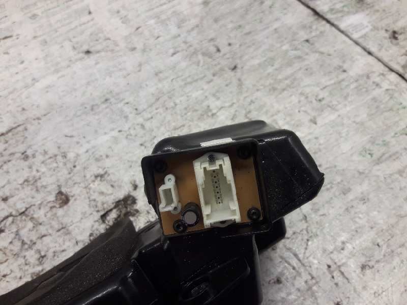 Recambio de altavoz para bmw serie 5 berlina (e39) 520d referencia OEM IAM 65138360776 PUERTA DELANTERA DERECHA 