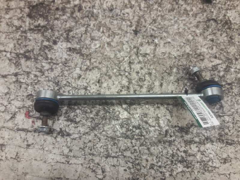 Recambio de bieleta barra estabilizadora delantera para bmw serie 3 berlina (e46) 320d referencia OEM IAM   