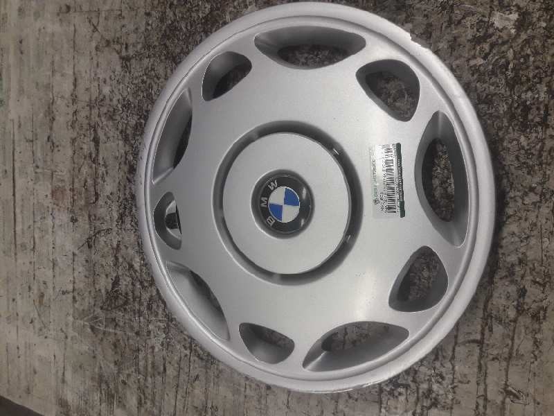 Recambio de tapacubos para bmw serie 3 berlina (e36) 318i referencia OEM IAM 36131180104 15´´ 