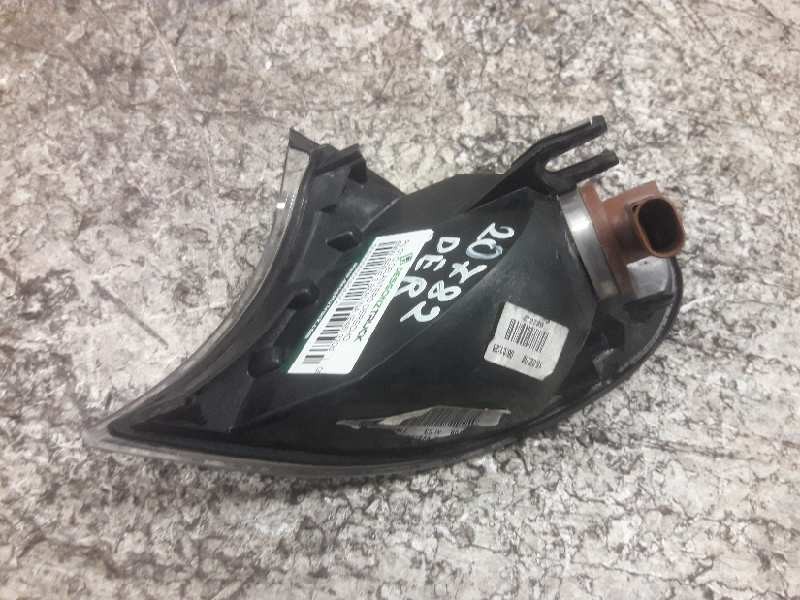 Recambio de piloto delantero derecho para bmw serie 3 berlina (e46) 320d referencia OEM IAM   