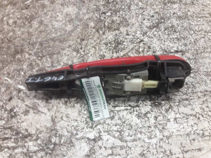 Recambio de maneta exterior trasera izquierda para bmw serie 3 berlina (e46) 320d referencia OEM IAM 51218216121  