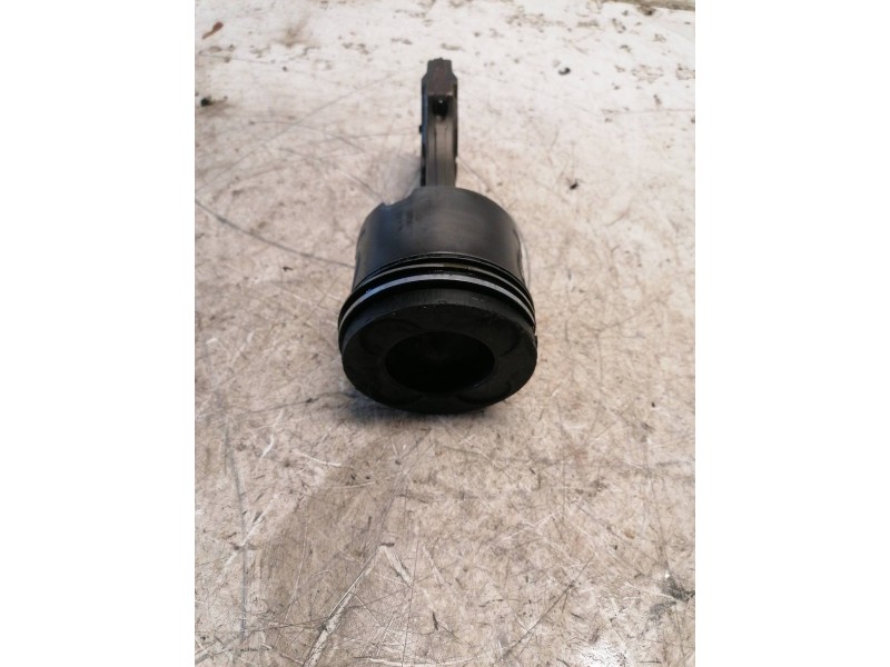 Recambio de piston para bmw serie 7 (e65/e66) 730d referencia OEM IAM   