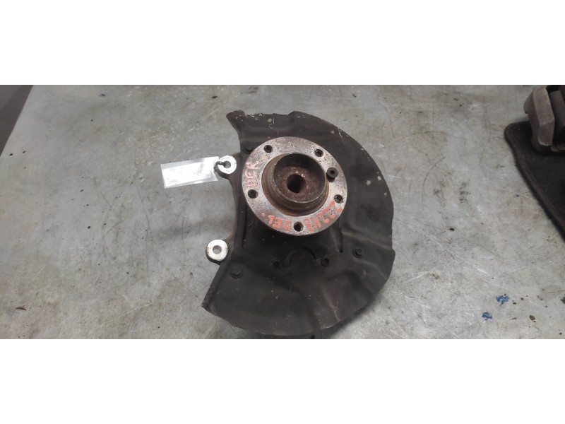 Recambio de mangueta delantera derecha para bmw serie 5 berlina (e60) 520d referencia OEM IAM 6760954R  