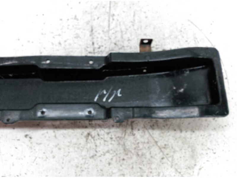 Recambio de refuerzo paragolpes delantero para kia carnival ii 2.9 cdri ex referencia OEM IAM   