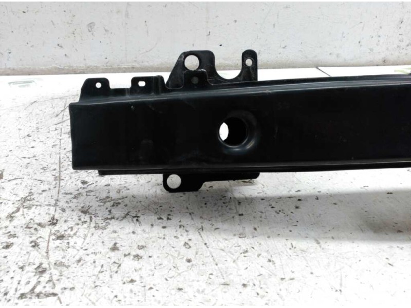 Recambio de refuerzo paragolpes delantero para volkswagen polo berlina (6n2) trendline referencia OEM IAM 6N0805551  