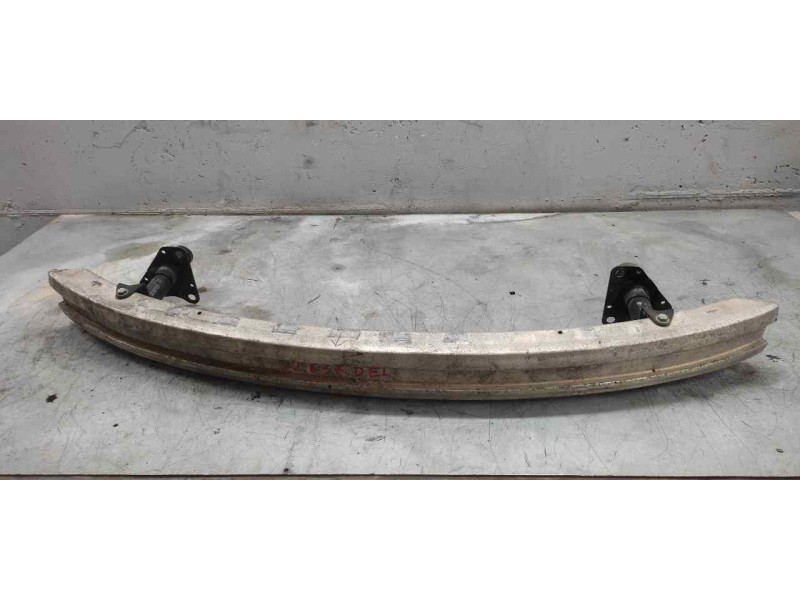 Recambio de refuerzo paragolpes delantero para volkswagen passat berlina (3b2) comfortline referencia OEM IAM   