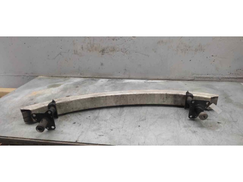 Recambio de refuerzo paragolpes delantero para volkswagen passat berlina (3b2) comfortline referencia OEM IAM   