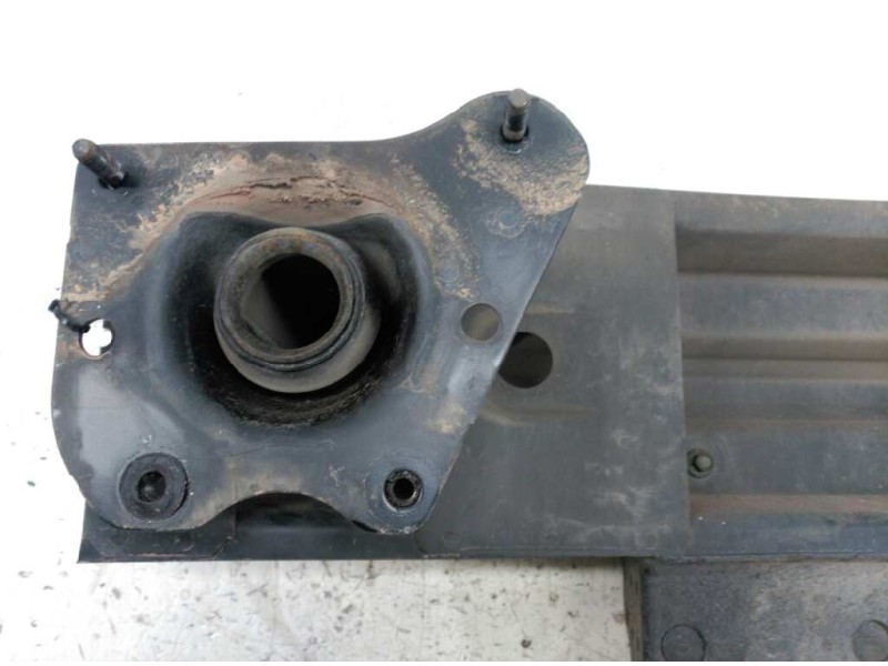 Recambio de refuerzo paragolpes trasero para ford mondeo berlina (ge) ambiente (06.2003) (d) referencia OEM IAM   