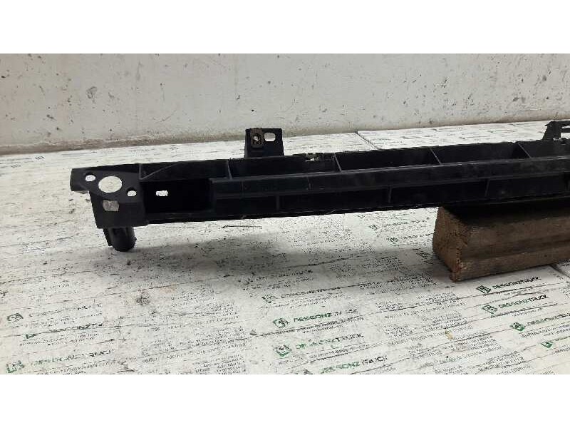 Recambio de refuerzo paragolpes trasero para peugeot 206 berlina e-music referencia OEM IAM 9628636380  