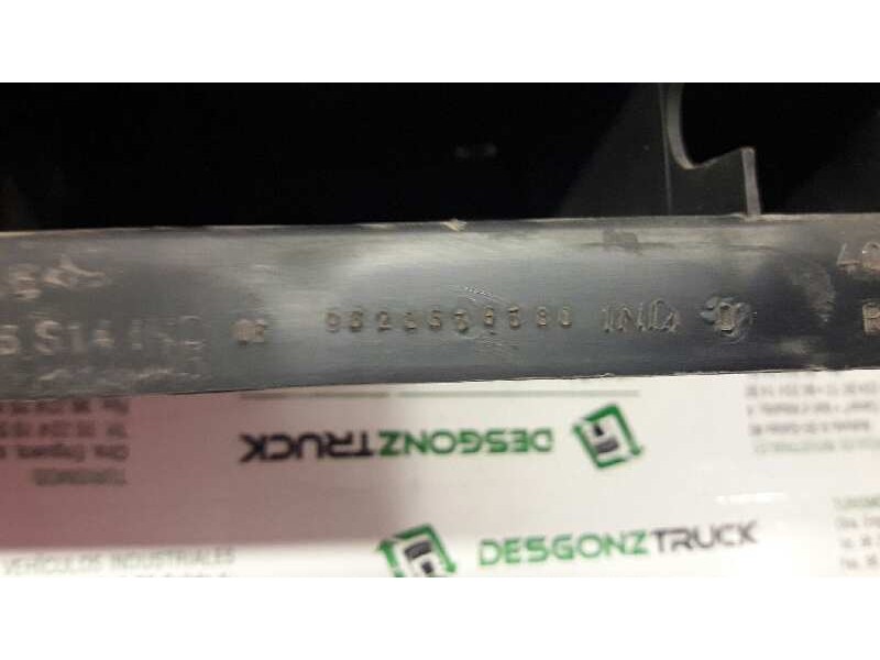 Recambio de refuerzo paragolpes trasero para peugeot 206 berlina xt referencia OEM IAM 9628636380 ES DE PLASTICO 