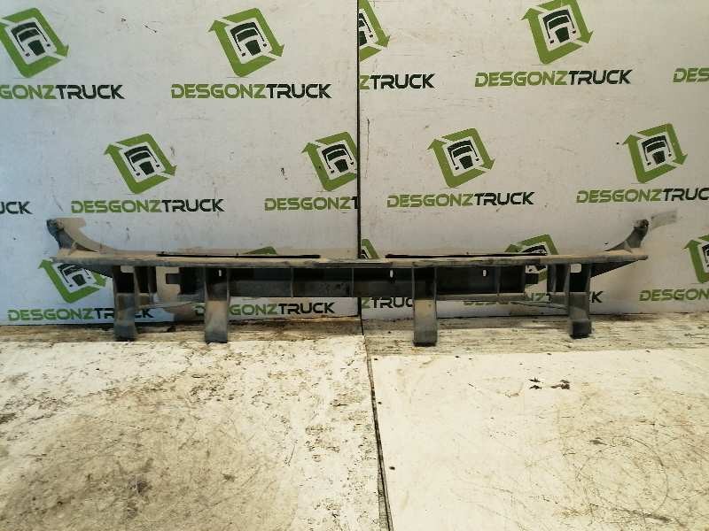 Recambio de refuerzo paragolpes trasero para chrysler voyager (rg) 2.5 crd executive referencia OEM IAM   