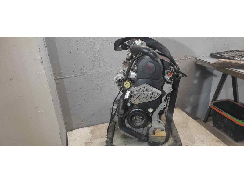 Recambio de motor completo para volkswagen polo berlina (6n2) trendline referencia OEM IAM AMF INYECCIÓN LUK 