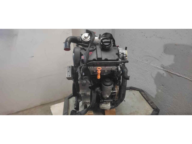 Recambio de motor completo para volkswagen polo berlina (6n2) trendline referencia OEM IAM AMF INYECCIÓN LUK 
