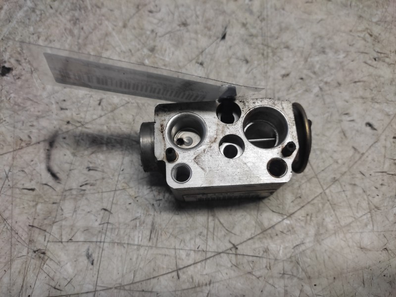 Recambio de valvula expansion para bmw serie 1 berlina (e81/e87) 118d referencia OEM IAM 6411698148401  