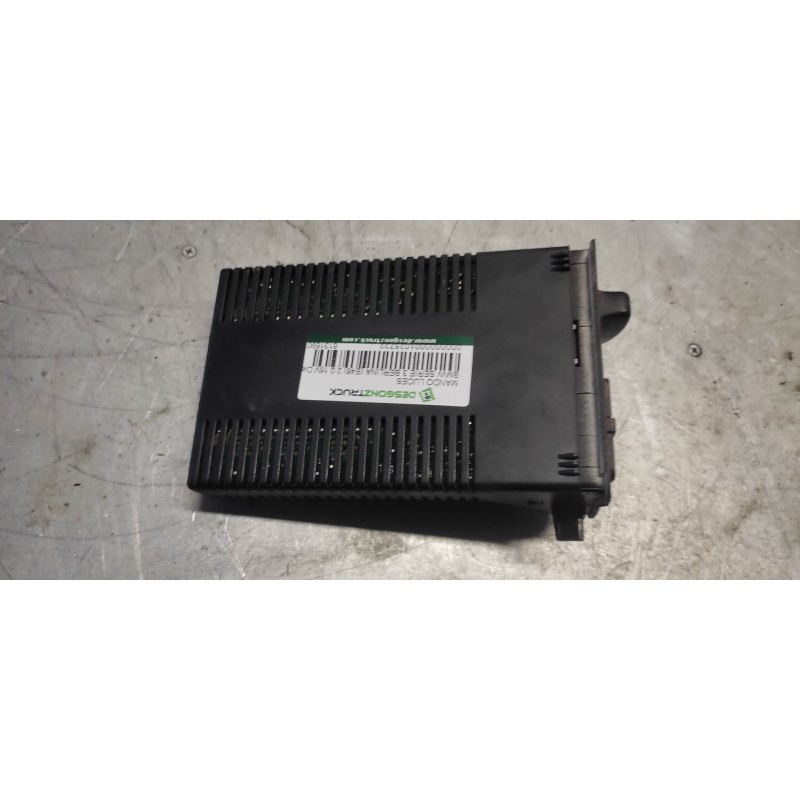 Recambio de mando luces para bmw serie 3 berlina (e46) 2.0 16v diesel cat referencia OEM IAM 61316907948  