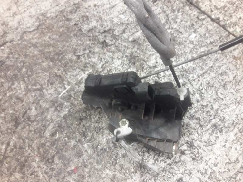 Recambio de cerradura puerta delantera derecha para bmw serie 3 berlina (e46) 320d referencia OEM IAM  7 PINS 