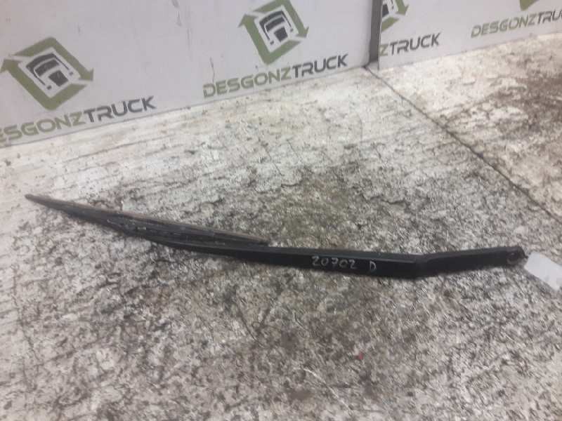 Recambio de brazo limpia delantero derecho para bmw serie 3 berlina (e46) 320d referencia OEM IAM   